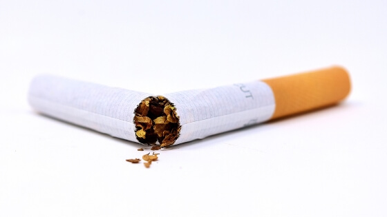 Royal Society of Public Health’i raport kinnitab, et nikotiini veipimine ei ole inimesele kahjulikum kui kofeiini tarbimine